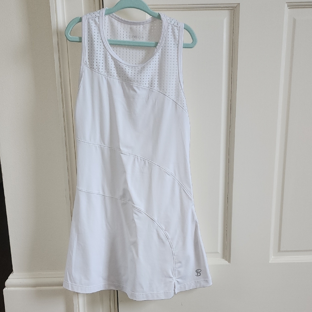 Girl's tennis dress - like new